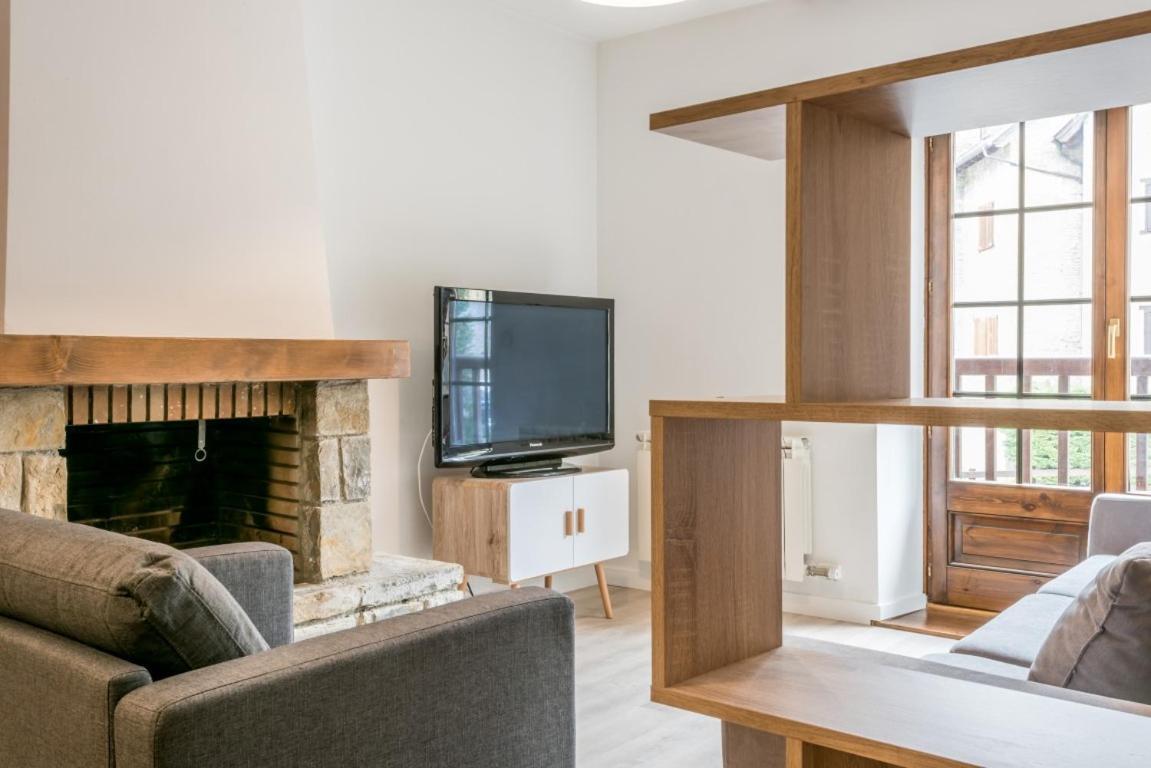 Vielha XV Aparthotel Εξωτερικό φωτογραφία
